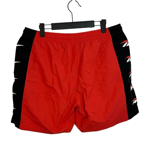 Nwt Reebok Colorblock Men’s Sporty Shorts - Picture 2 of 5